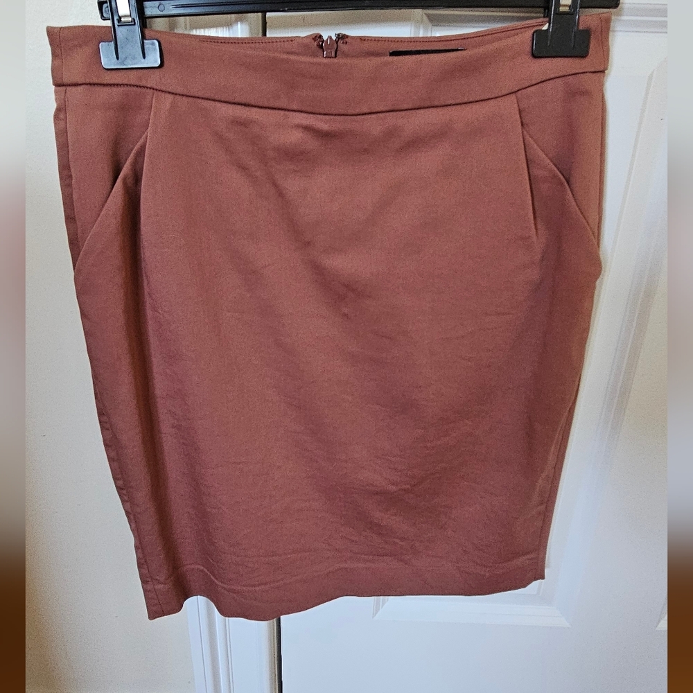 EXPRESS RUSTY PINK PENCIL SKIRT SIZE 6